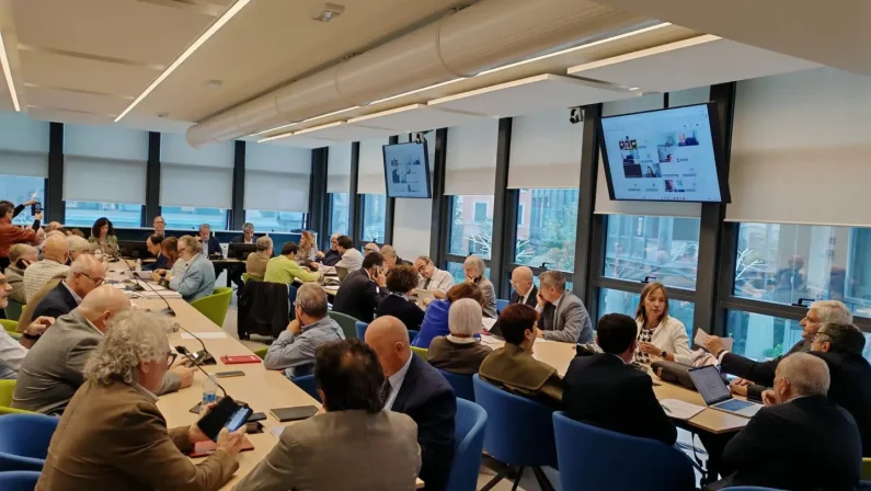 Sottoscritta all’Aran l’ipotesi di Ccnl 2025-2027 per 137mila dirigenti dell’Area Sanità