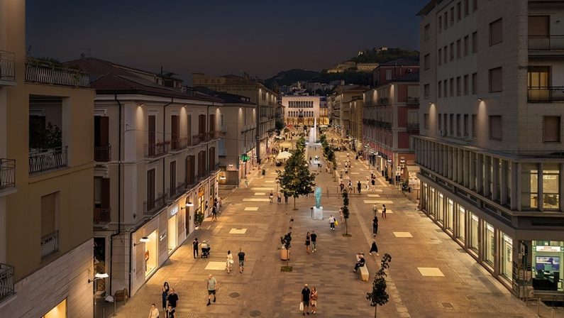 Corso Mazzini a Cosenza, 1,39 milioni per la pubblica illuminazione
