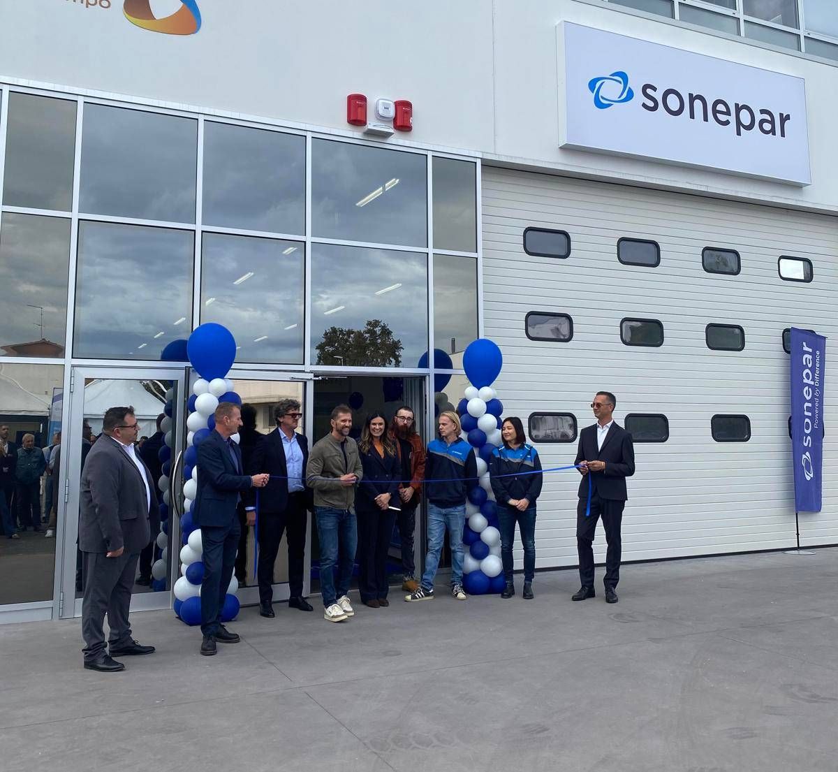 https://www.quotidianodelsud.it/wp-content/uploads/2026/10/inaugurazione-punto-vendita-sonepar-forli-us.jpeg