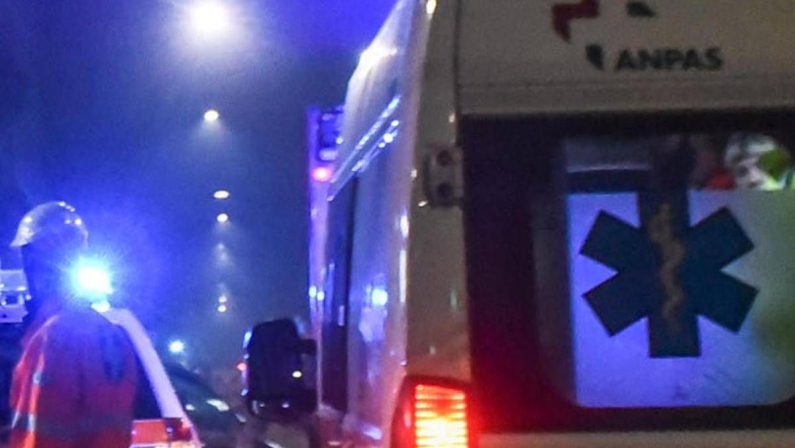 Incidente ad Anagni, scontro frontale tra auto: morto 36enne e tre feriti gravi