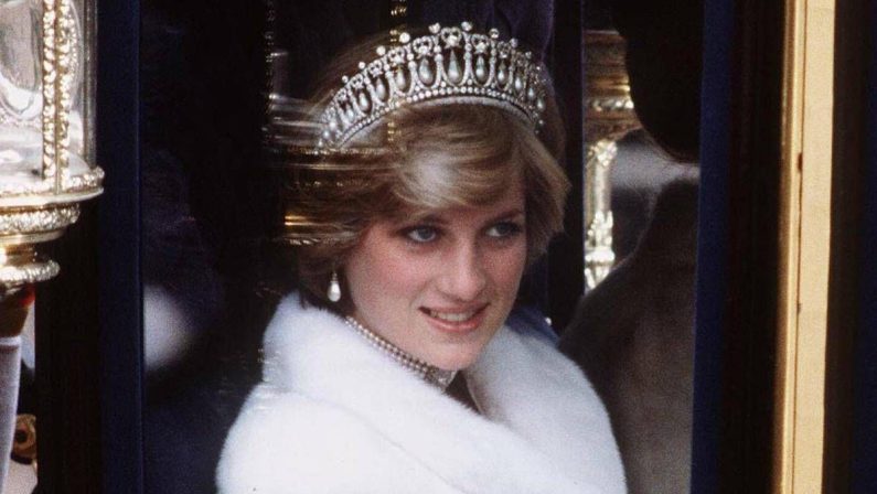 Lady Diana, 30 anni dalla morte. L’esperto: “William deluso da chi specula sul ricordo della madre”