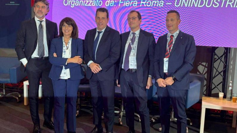 Blue Planet Economy Forum, Latrofa: “360 milioni di investimenti e per futuro di quelli del Lazio”