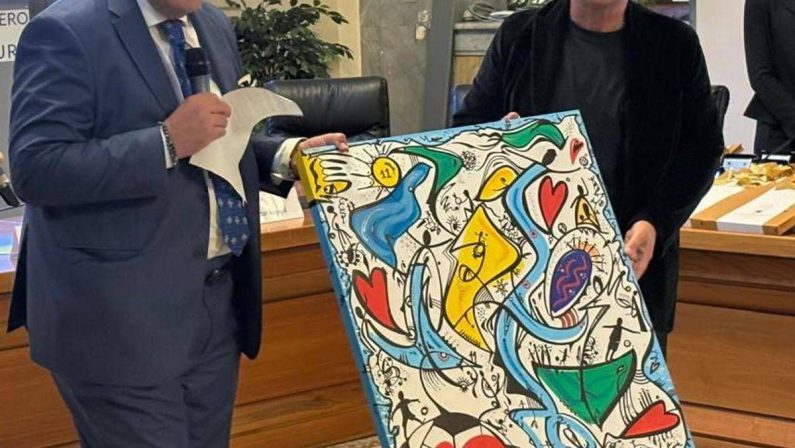 Mihajlović nel ‘cuore’ di tutti, premio alla memoria e opera d’arte di Benito Macerata
