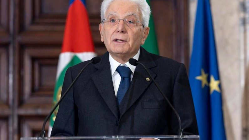 Mattarella: “Lavoro veicolo di democrazia e coesione sociale. Ai giovani va data fiducia ampia e concreta”