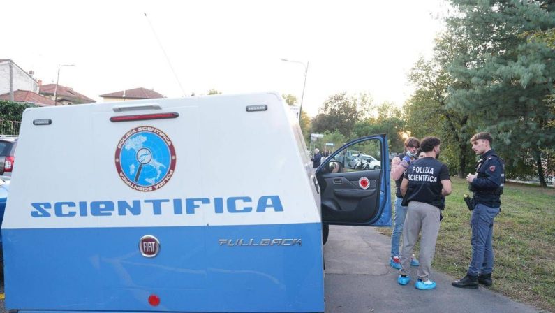 Neonato abbandonato a Milano, si cerca la madre: le telecamere potrebbero aver ripreso qualcosa