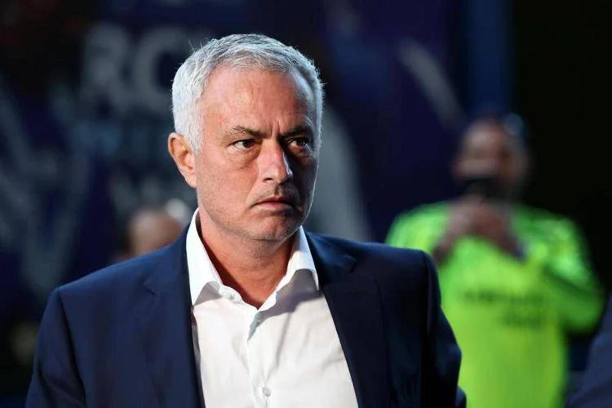https://www.quotidianodelsud.it/wp-content/uploads/2026/10/mourinho-ipa-fg.jpeg