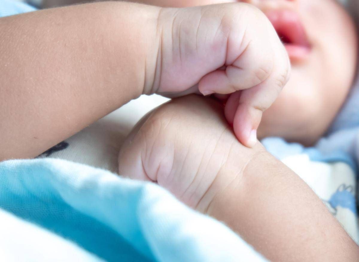 https://www.quotidianodelsud.it/wp-content/uploads/2026/10/neonato-123rf-free.jpeg