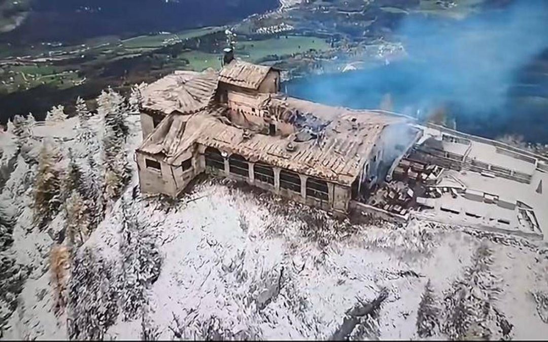Germania, nuovo incendio al Nido dell’Aquila di Hitler: fermato un 33enne, danni per milioni