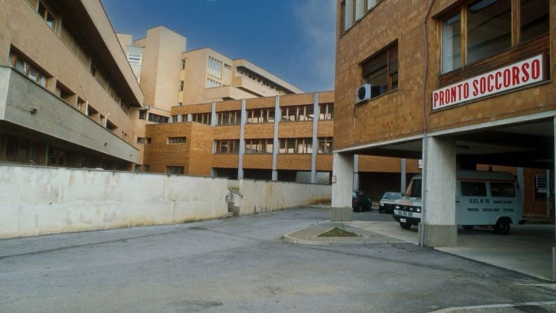 Cetraro, intimidazioni alla biologa Siciliano: il sostegno di tutto il Consiglio