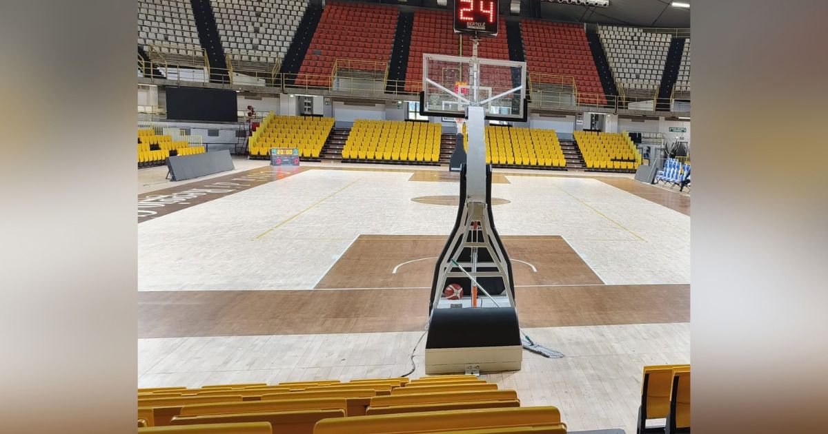 https://www.quotidianodelsud.it/wp-content/uploads/2026/10/palacalafiore-reggio-calabria.jpg