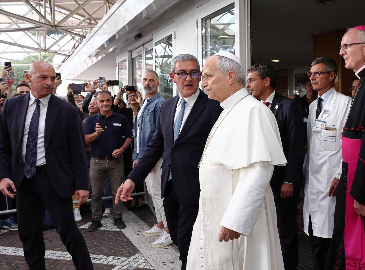 https://www.quotidianodelsud.it/wp-content/uploads/2026/10/papaleone-gemelli-ipa-fg.jpeg