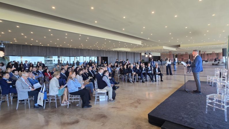 Droni, marchio unico, lavoro degno e fondi UE: Papillo  (Gal) traccia il futuro delle Terre Vibonesi