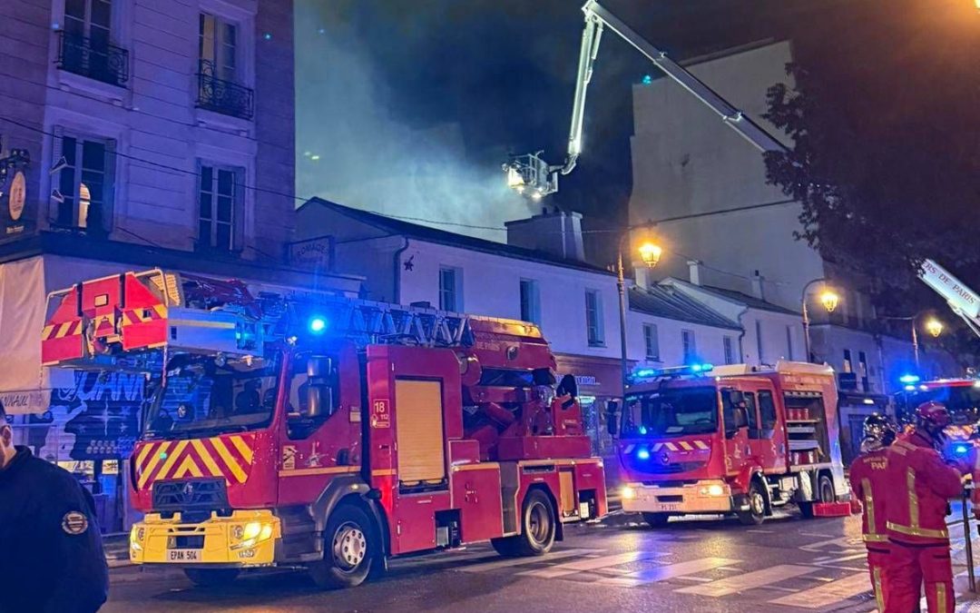 Parigi, mercato degli Enfants Rouges devastato da un incendio
