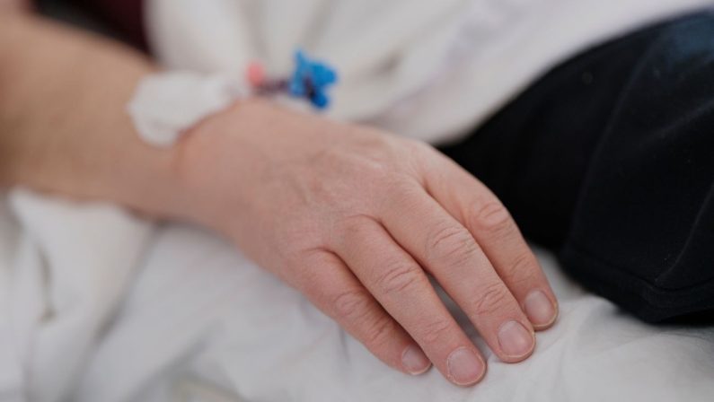 Il freddo mette a rischio cuore e ossa nei pazienti con danno renale