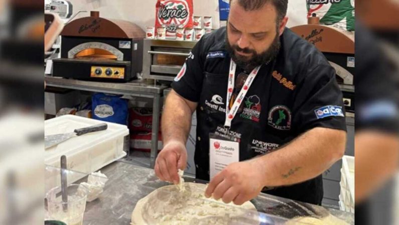 Il pizzaiolo vibonese Francesco Fortuna scommette sul talento