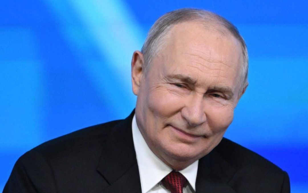 Putin: “Russia non attaccherà nessuno ma si difenderà anche con armi nucleari”