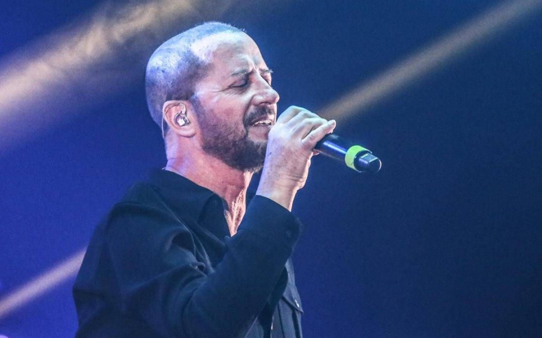 Per Raf nuovo intervento alla faringe, saltano i concerti del tour ‘Infinito – Palasport’