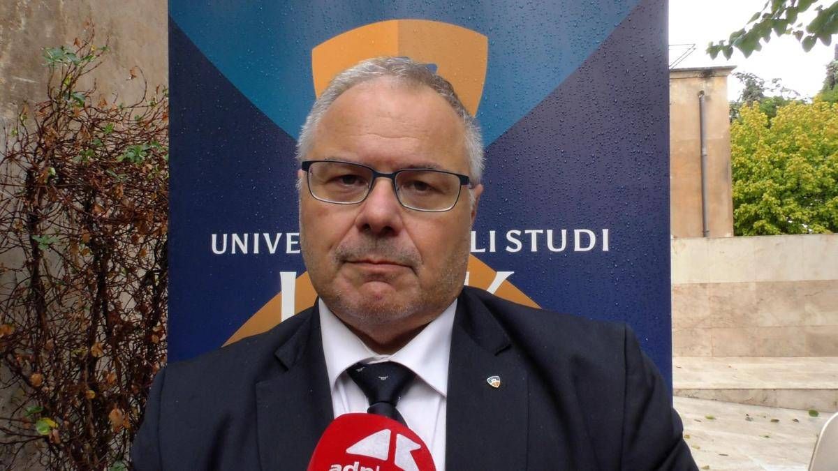 https://www.quotidianodelsud.it/wp-content/uploads/2026/10/russo.jpeg