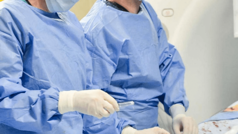 Come si rimuove un nodulo polmonare, dalla diagnosi all’operazione
