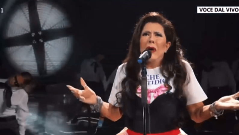 Tale e Quale Show, per i social ‘vince’ Anna Pettinelli: “Solo Carmen Di Pietro ha fatto di peggio”
