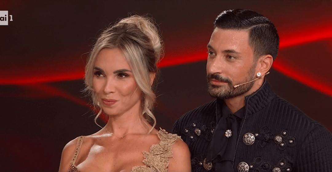 Scintille a Ballando, Bocchi balla e Mariotto sbadiglia. Interviene Pernice: “Non capisci niente di ballo”