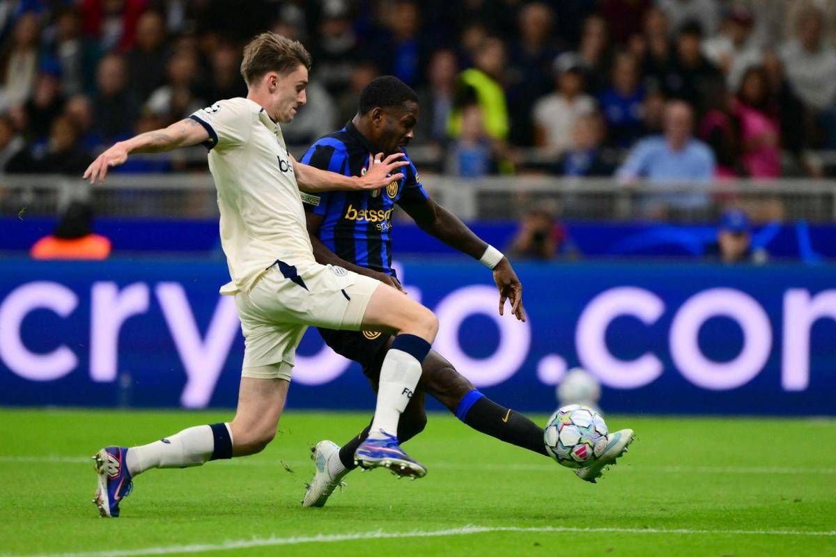 https://www.quotidianodelsud.it/wp-content/uploads/2026/10/thuram-inter-afpp.jpeg