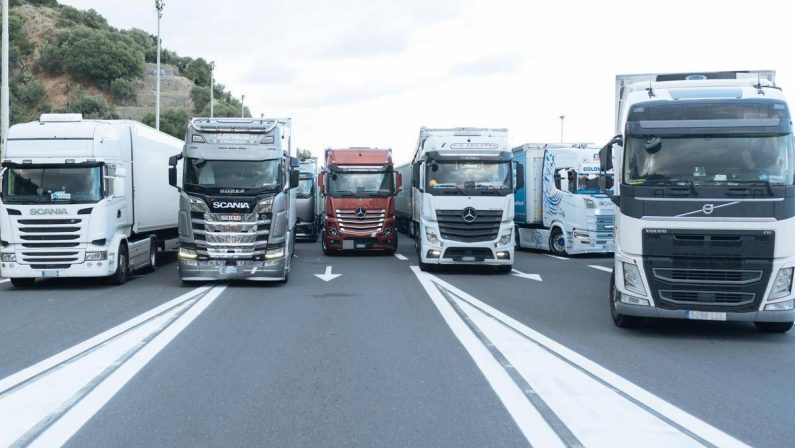 Protesta Tir e agricoltori, oggi Consiglio dei ministri: governo prepara decreto con risorse