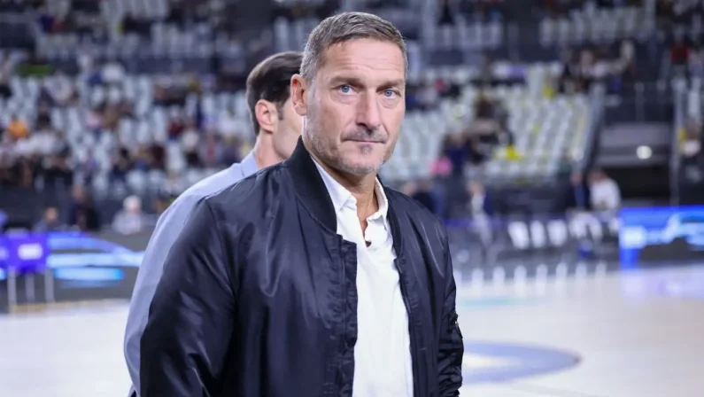 Totti “La Roma può competere con l’Inter per lo Scudetto. Tempi maturi per un mio ritorno? No”
