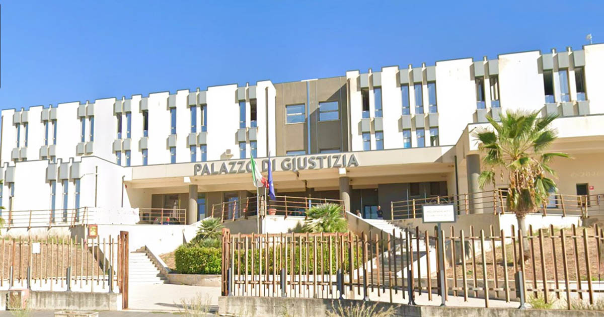 https://www.quotidianodelsud.it/wp-content/uploads/2026/10/tribunale-di-castrovillari.jpg