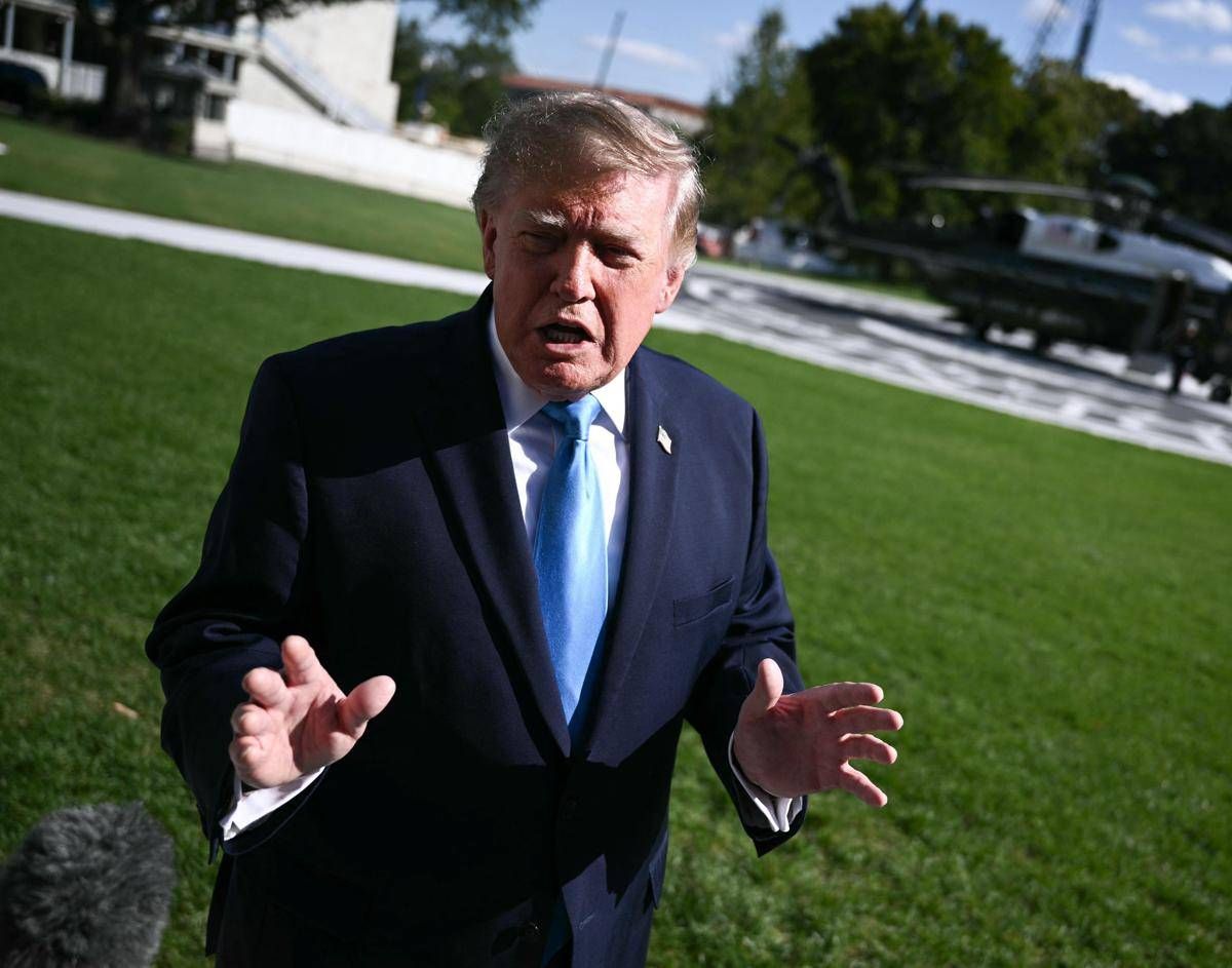 https://www.quotidianodelsud.it/wp-content/uploads/2026/10/trump-giardino-afp-0510.jpeg