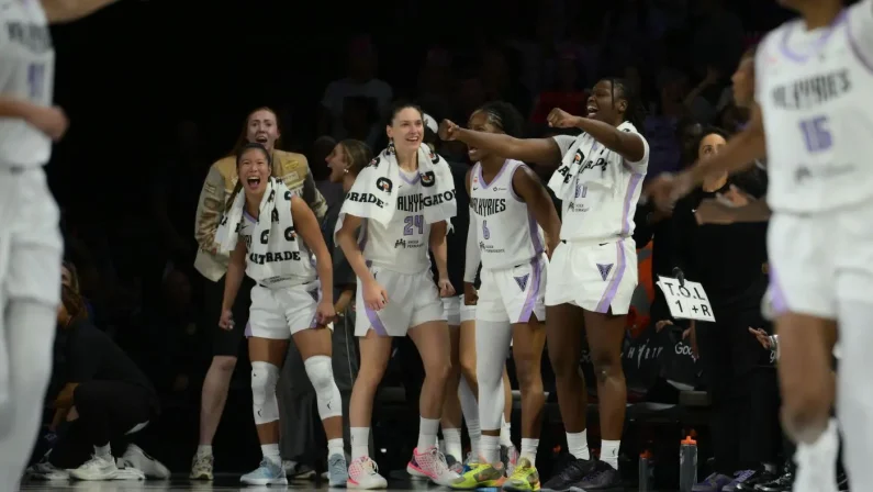Wnba, le Golden State Valkyries di Zandalasini volano in finale contro Atlanta