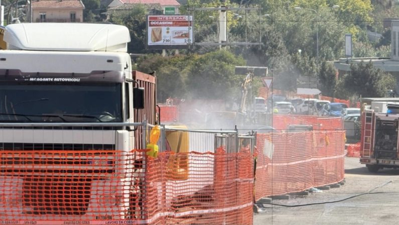 La fuga di gas a Vibo diventa un caso politico