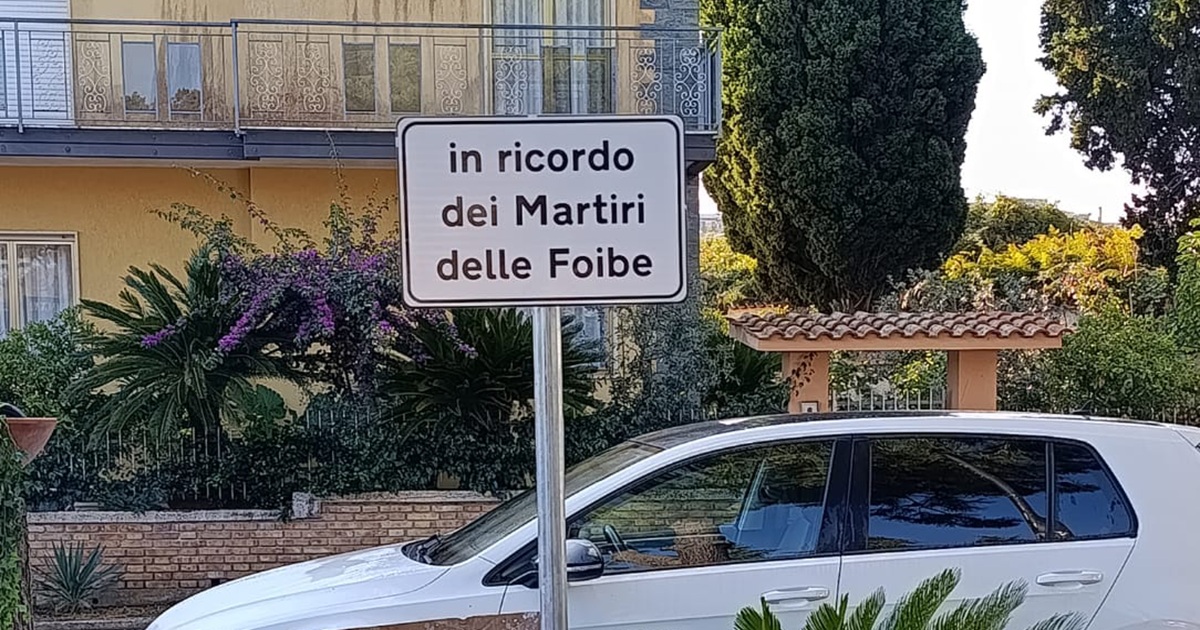 https://www.quotidianodelsud.it/wp-content/uploads/2026/10/vibo-targhe-martiri-foibe.jpeg