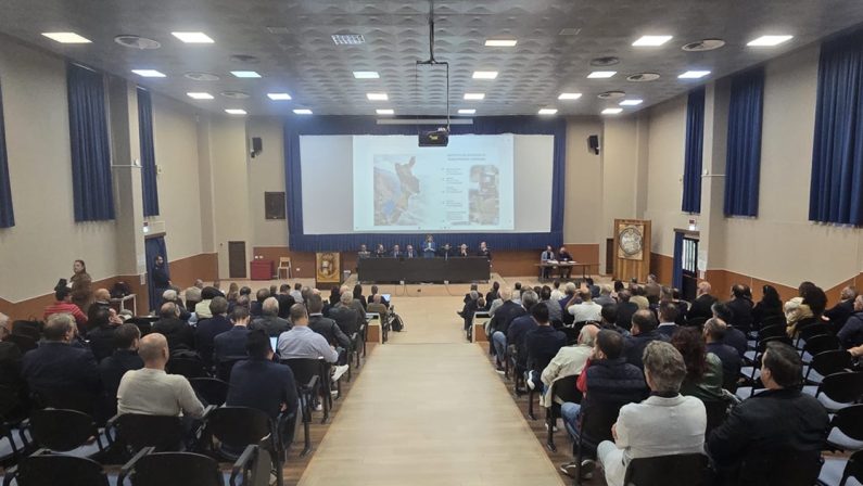Rischio idrogeologico, Prefettura di Vibo e Regione chiamano a raccolta i sindaci