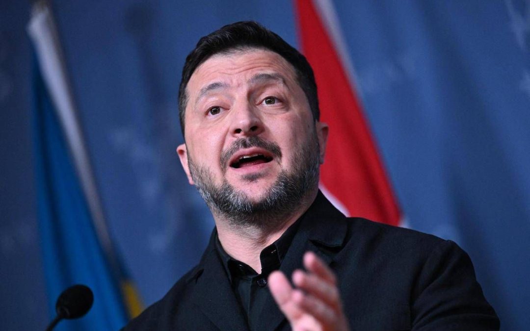Ucraina, Zelensky: “Missili russi ancora contro Kiev, Usa bloccano fornitura di Patriot”
